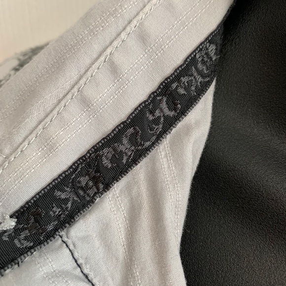 3/15$ Two a.m. Men’s button shirt with detail - Picture 8 of 11